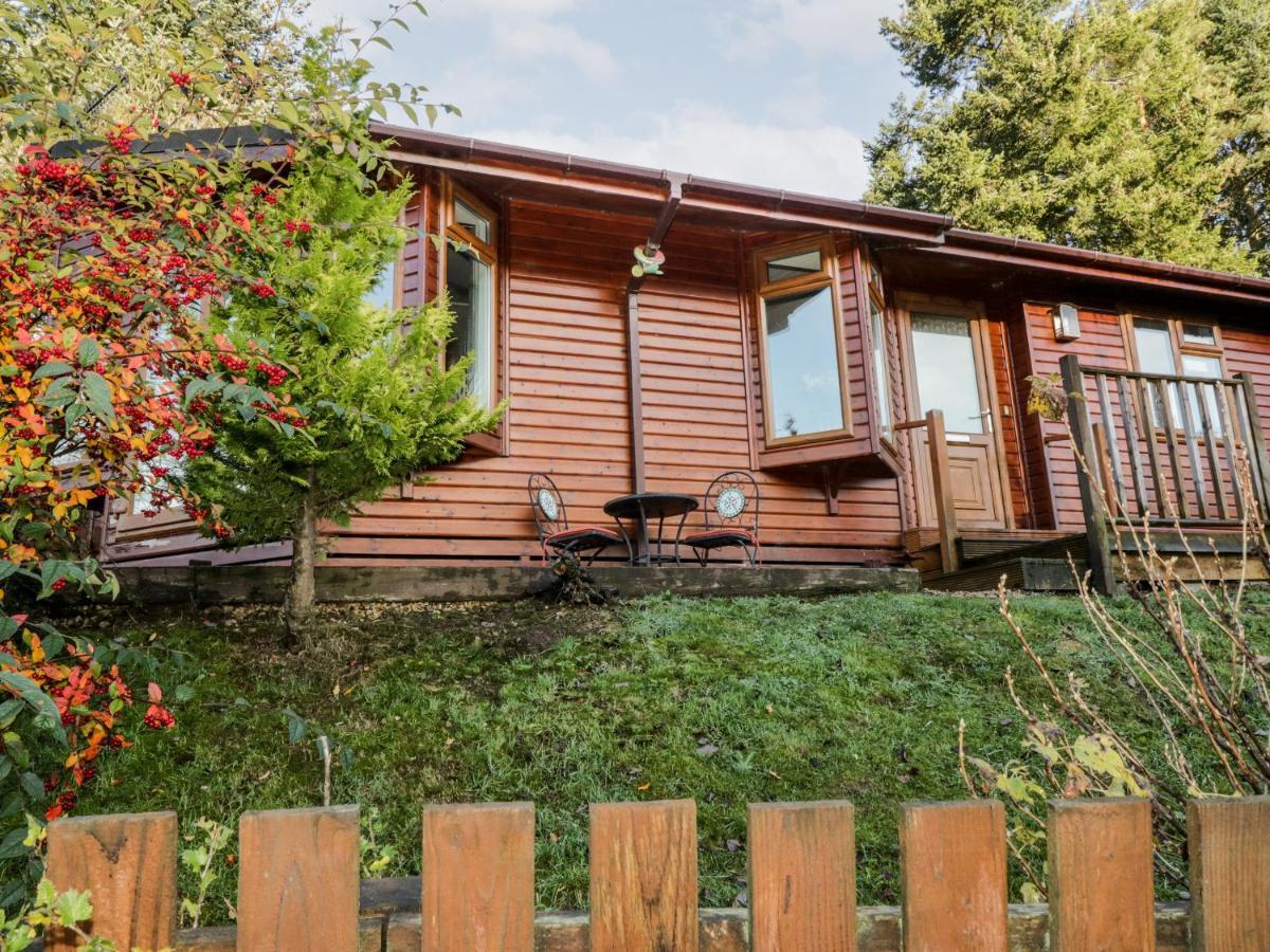 The Wee Lodge Glendevon Экстерьер фото